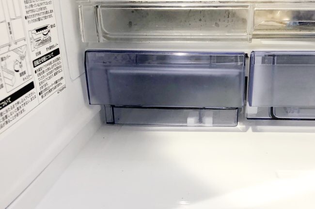 冷蔵庫の自動製氷はいらない【掃除するな】汚い製氷機を取り外した3つの理由