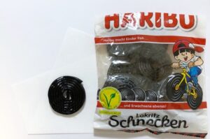 ハリボーのタイヤグミ【何味?】まずいと噂のシュネッケンを通販で購入 - こっちゅうは主夫